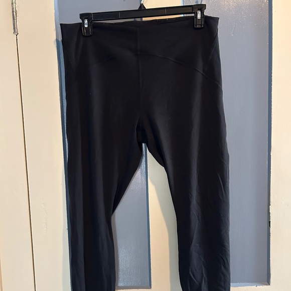 Lululemon Leggings - Picture 1 of 6